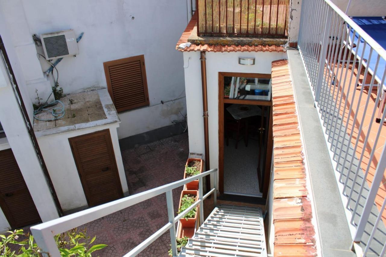 Casa Angelina Villa Termini Exteriör bild